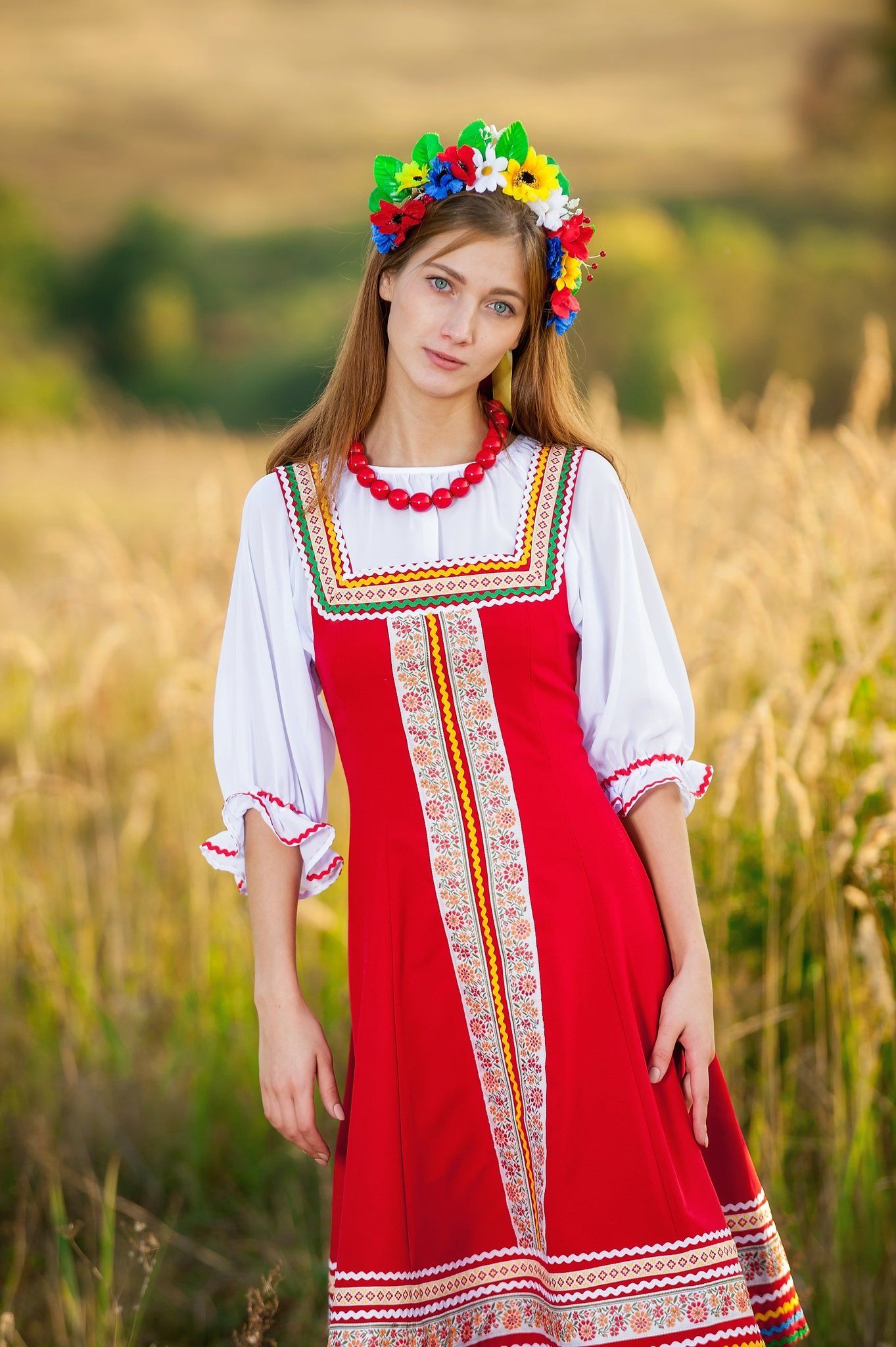 Women in Slavic costumes in Dubai